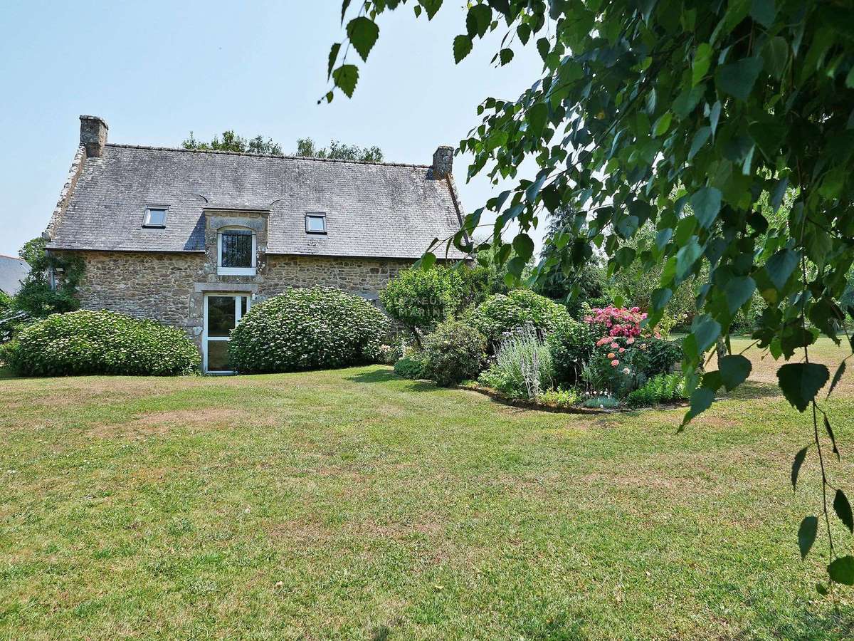 Maison Plougoumelen