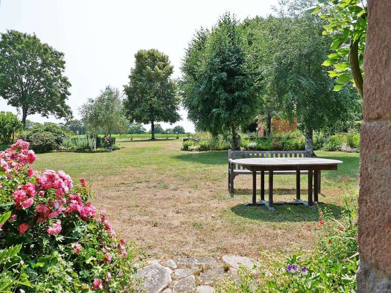 House Plougoumelen - 7 bedrooms