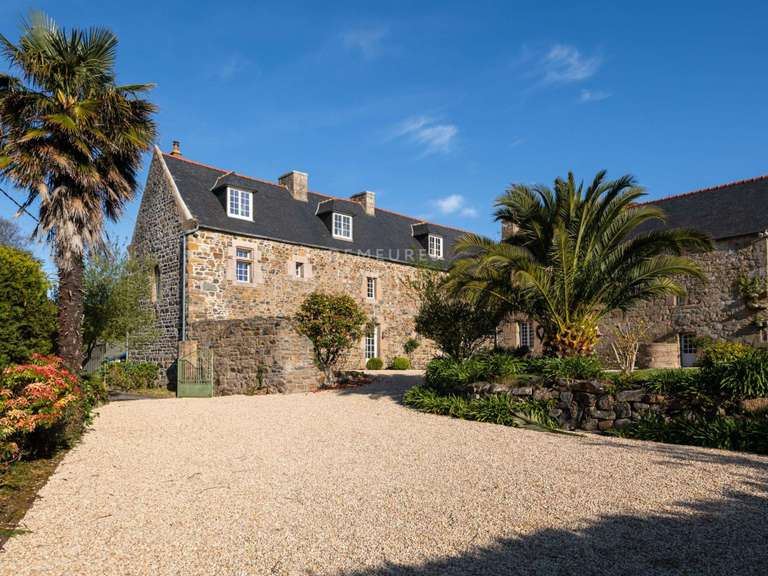 Maison Plougrescant - 8 chambres