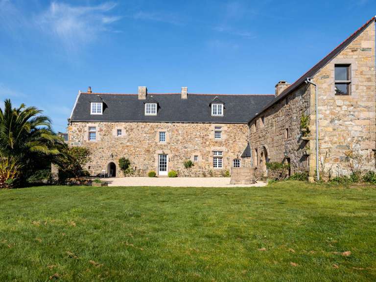Maison Plougrescant - 8 chambres