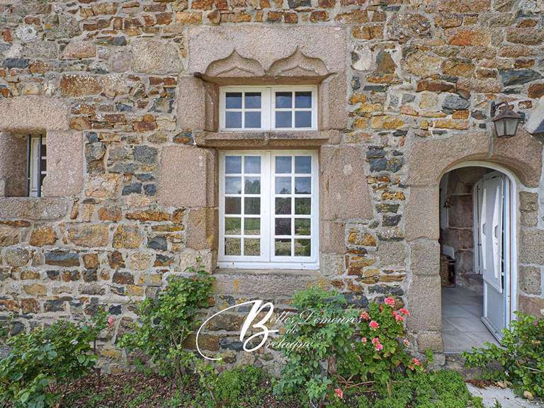 Maison Plougrescant - 8 chambres