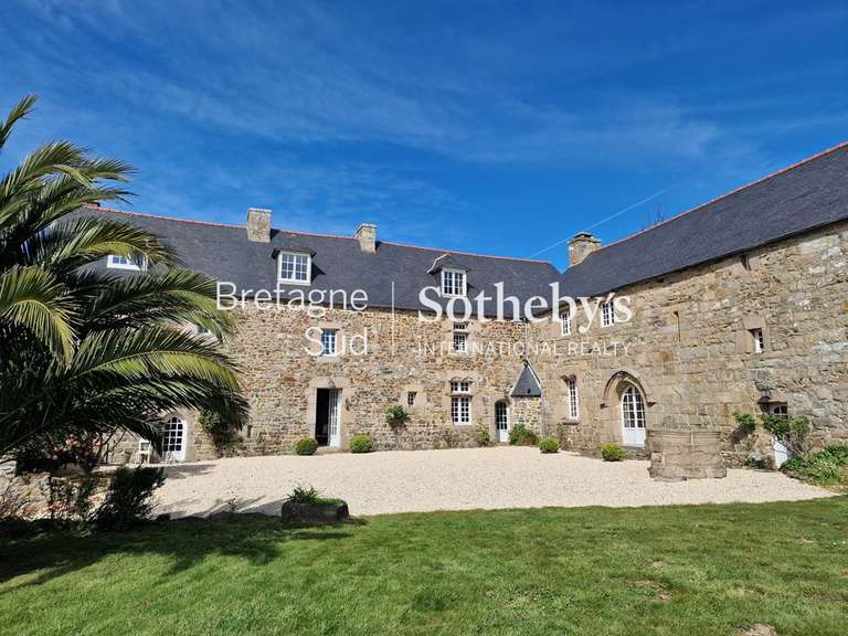 Manoir avec Vue sur mer Plougrescant - 8 chambres - 328m²