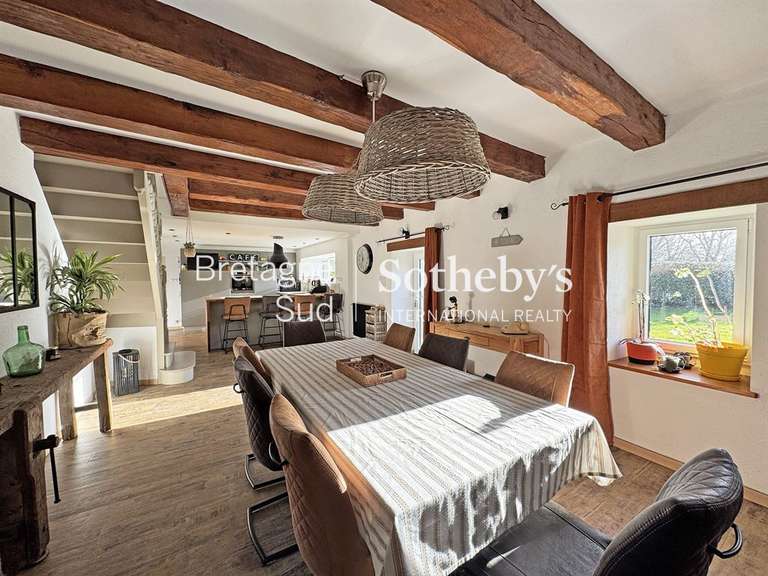 Maison Plouhinec - 8 chambres - 240m²