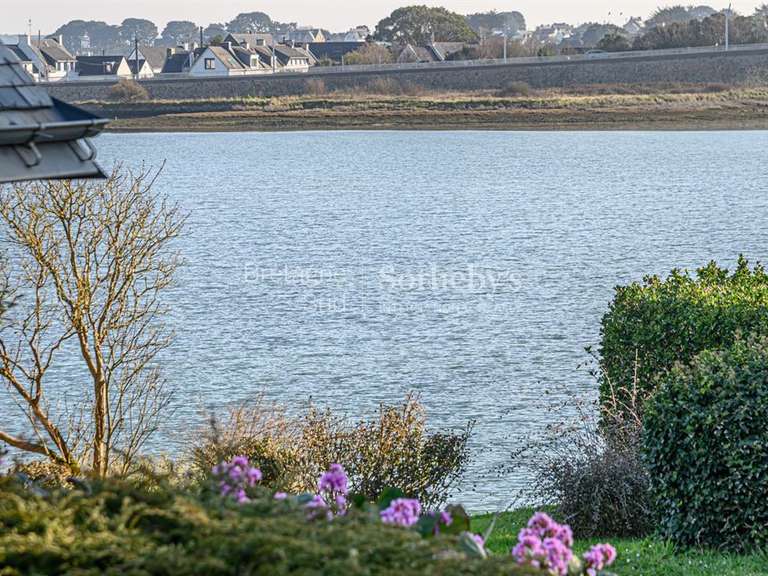 Maison Plouhinec - 8 chambres - 275m²