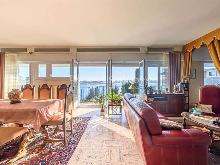 Maison Plouhinec - 8 chambres - 275m²