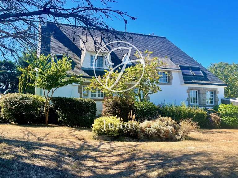House with Sea view Plouhinec - 8 bedrooms - 250m²
