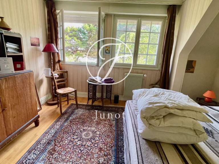 House with Sea view Plouhinec - 8 bedrooms - 250m²