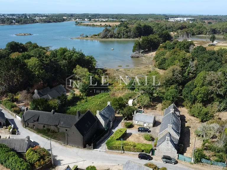 Maison Plouhinec - 3 chambres - 230m²
