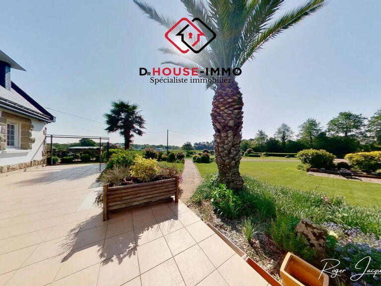 Villa Plouhinec - 5 bedrooms - 191m²