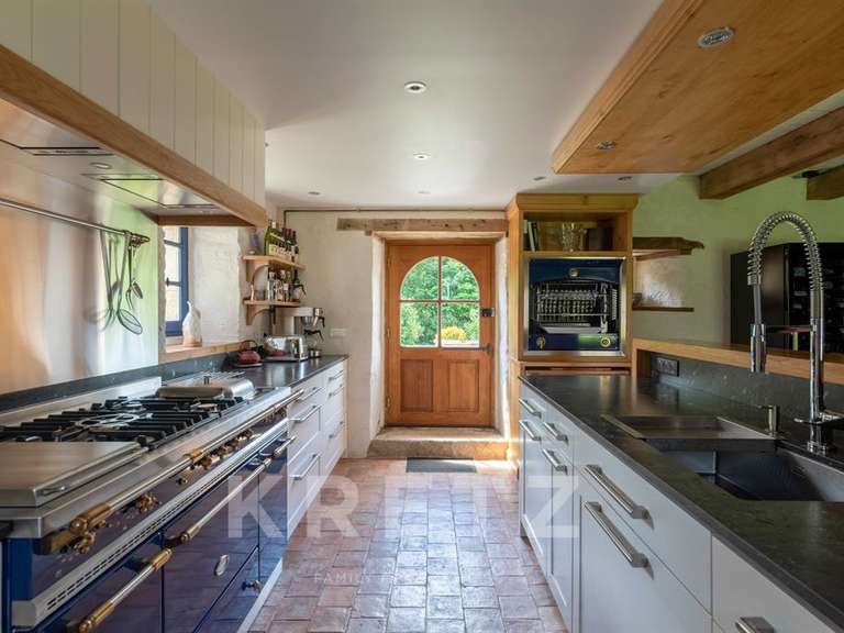 Propriété Ploumilliau - 11 chambres - 450m²