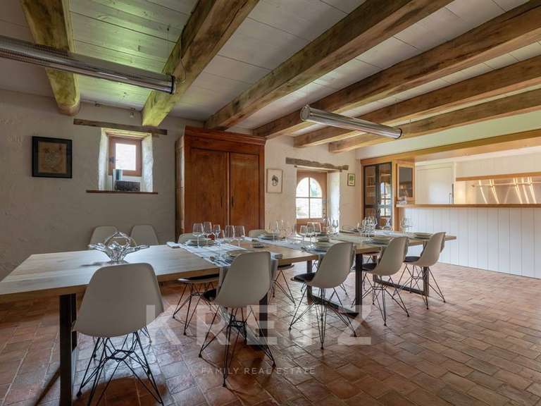 Propriété Ploumilliau - 11 chambres - 450m²