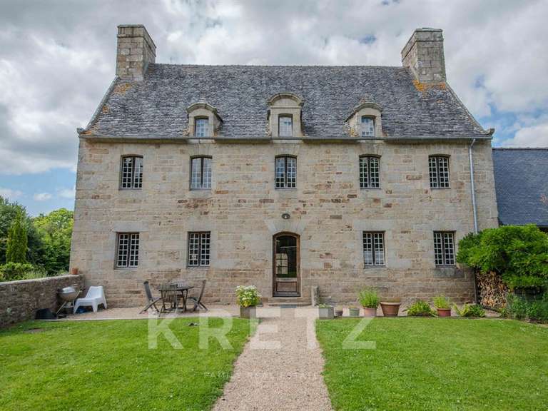 Propriété Ploumilliau - 11 chambres - 450m²