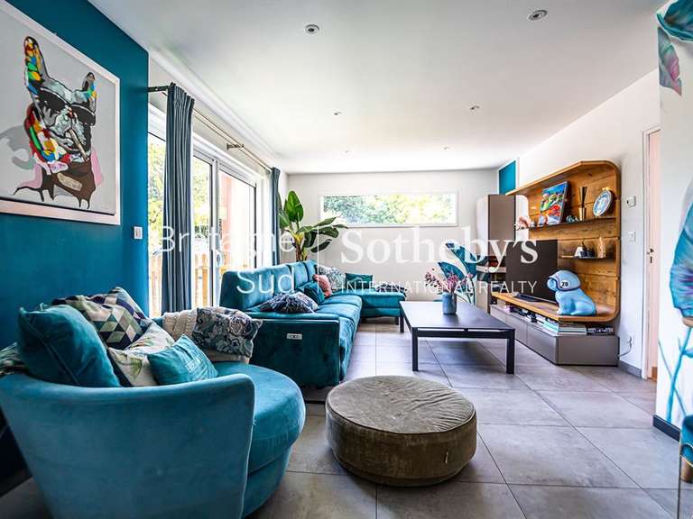 Maison Plourhan - 6 chambres - 216m²