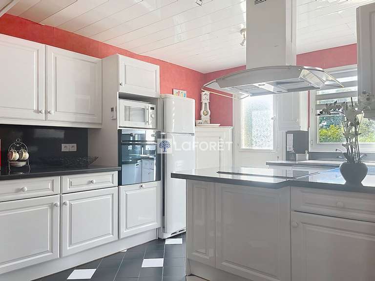 Maison Plumergat - 6 chambres - 270m²