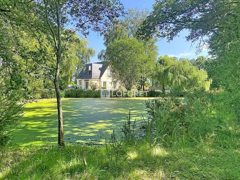 Maison Plumergat - 6 chambres - 270m²