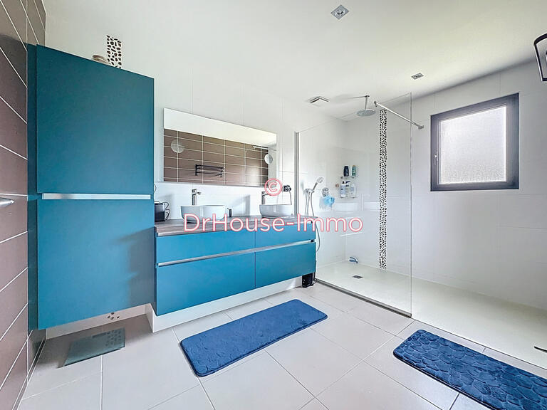 Villa Plumergat - 4 bedrooms - 228m²