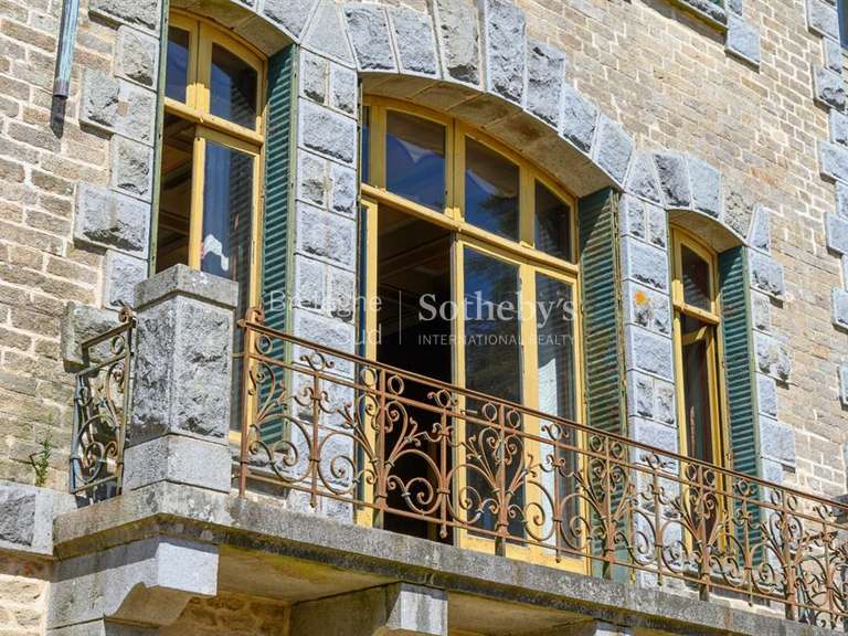 Manoir Pluneret - 700m²