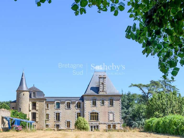 Manoir Pluneret - 700m²
