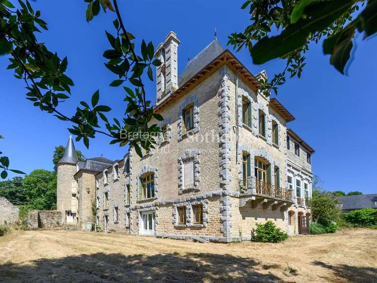 Manoir Pluneret - 700m²