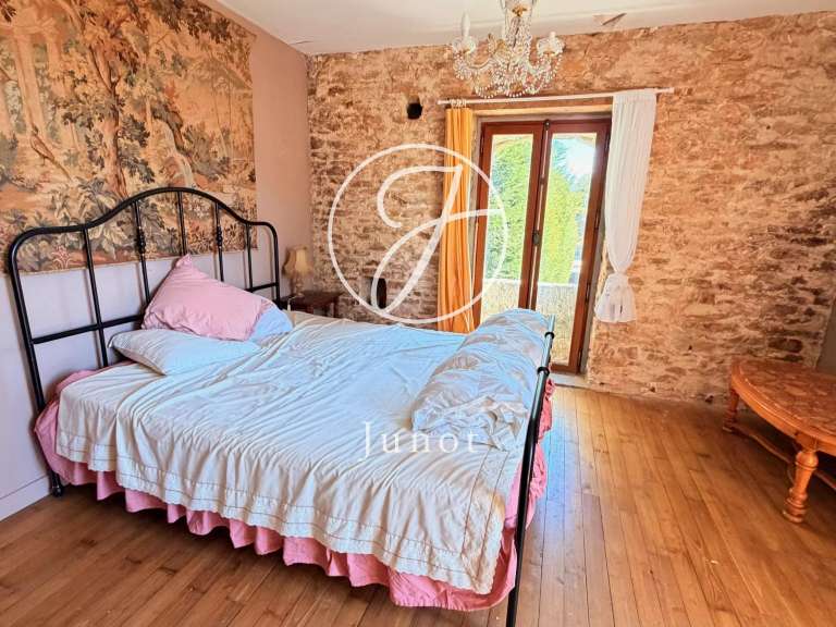 Château Pluvigner - 9 chambres - 600m²