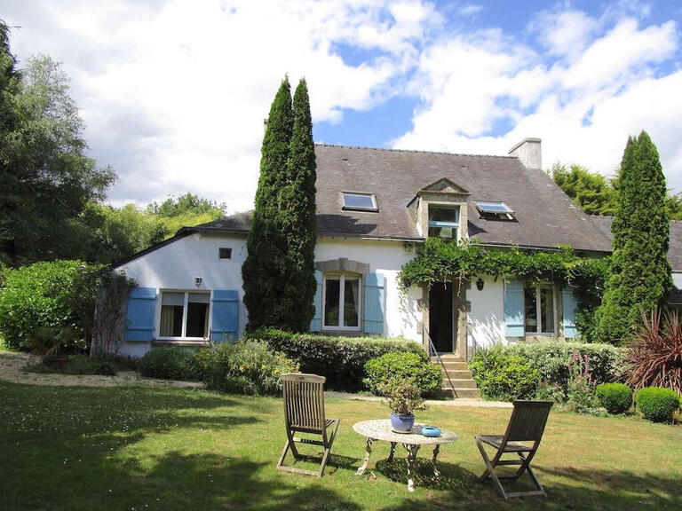 House Pluvigner - 7 bedrooms