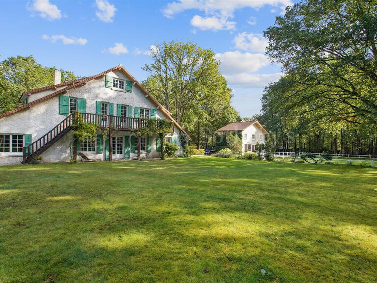 Vente Maison Poigny-la-Forêt - 4 chambres