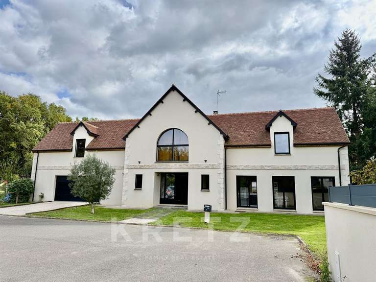 Maison Poigny-la-Forêt - 4 chambres - 458m²