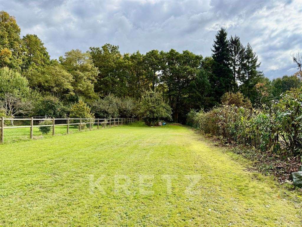 House Poigny-la-Forêt