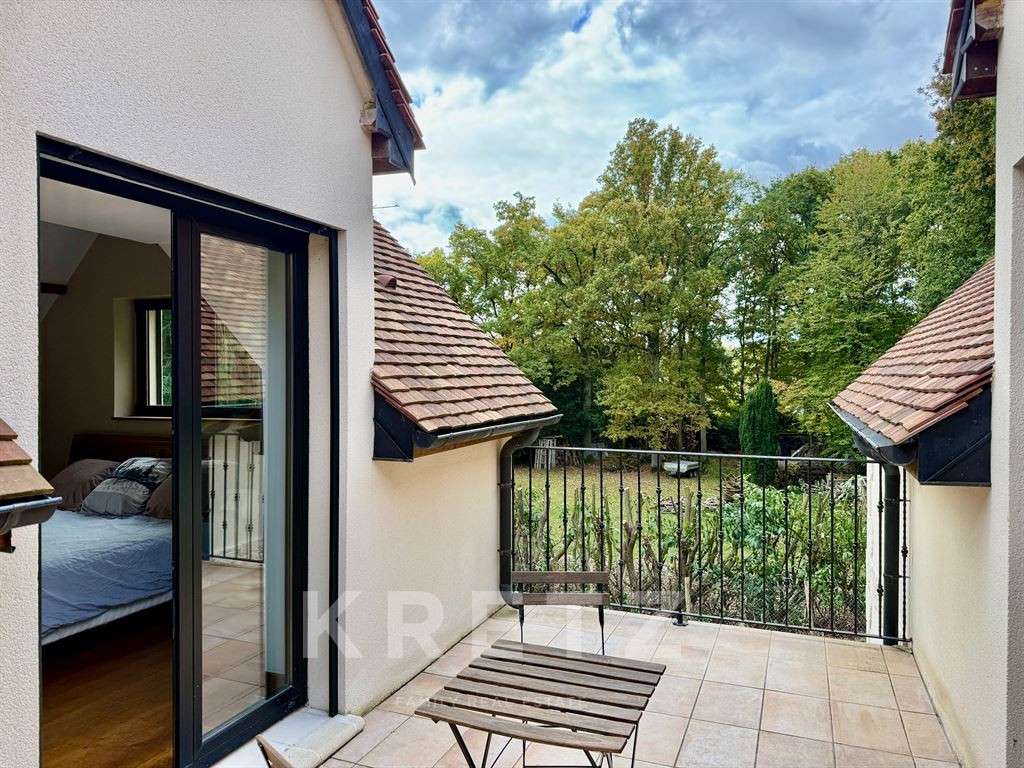 House Poigny-la-Forêt