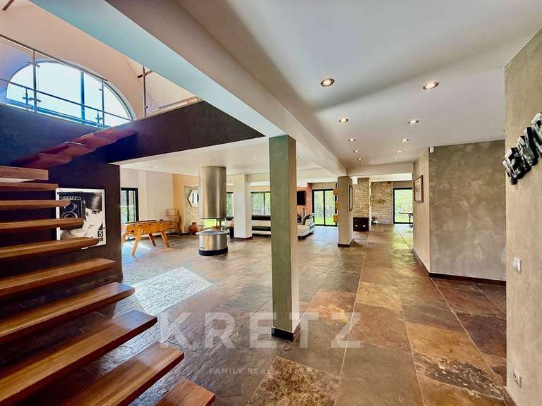 Maison Poigny-la-Forêt - 4 chambres - 458m²