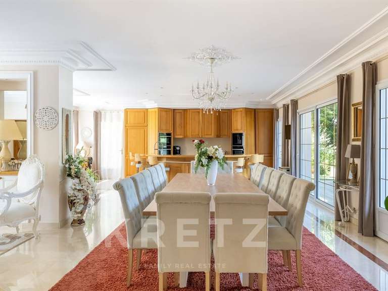 Maison Poigny-la-Forêt - 5 chambres - 587m²