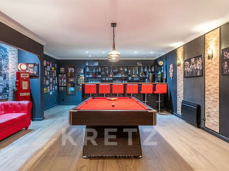 Maison Poigny-la-Forêt - 5 chambres - 587m²
