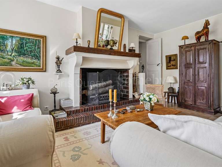Maison Poigny-la-Forêt - 5 chambres - 220m²