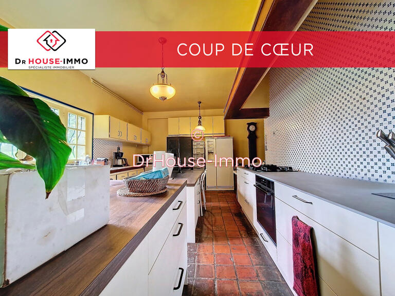 Villa Poigny-la-Forêt - 7 bedrooms - 337m²