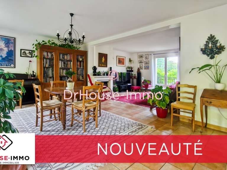 Villa Poissy - 5 chambres - 156m²