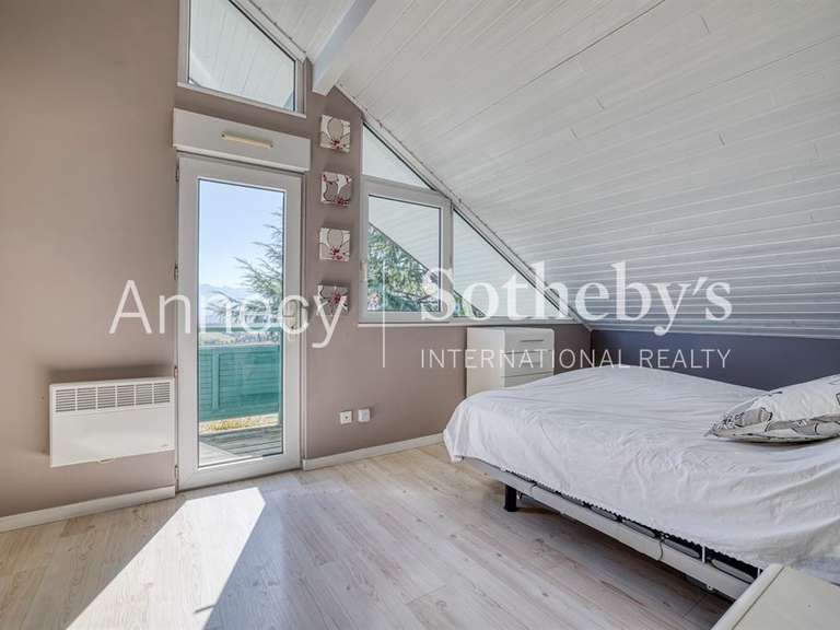 Maison Poisy - 260m²