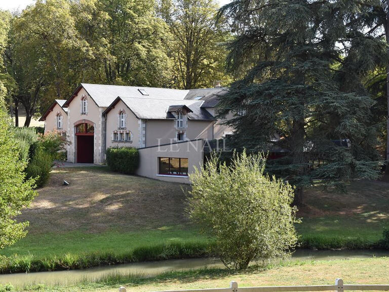 Château Poitiers - 12 chambres - 600m²