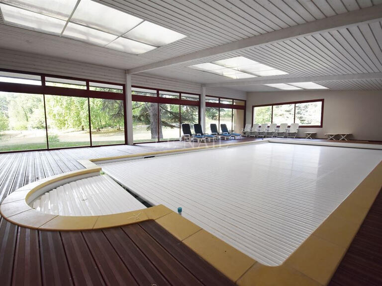 Château Poitiers - 12 chambres - 600m²