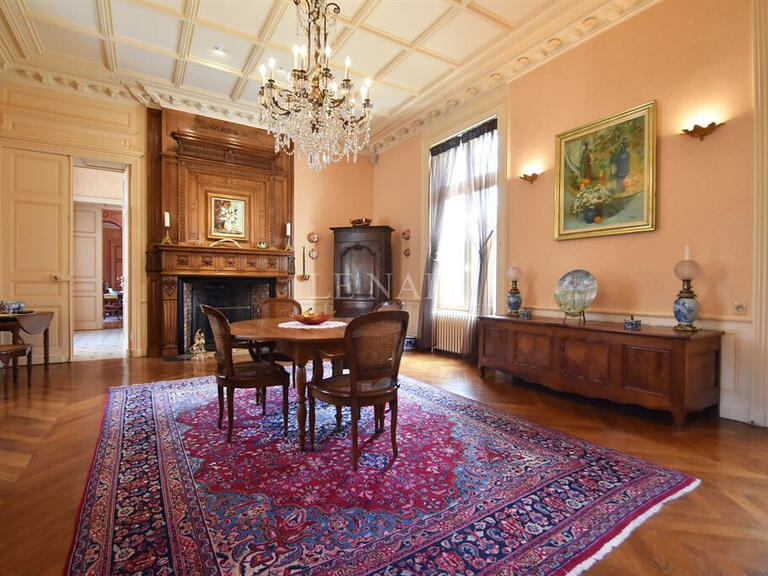 Château Poitiers - 12 chambres - 600m²