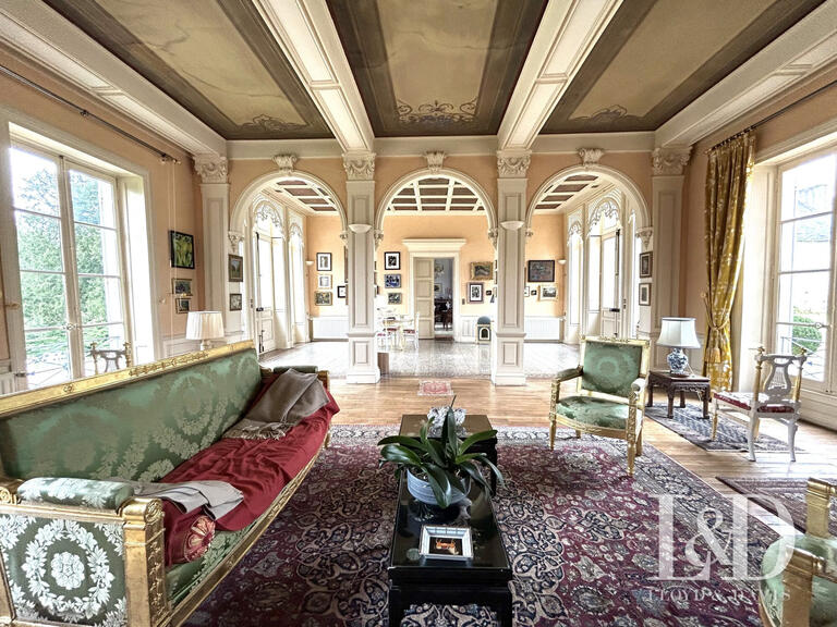 Château Poitiers - 8 chambres - 632m²