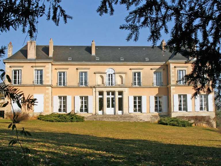 Château Poitiers - 12 chambres - 600m²