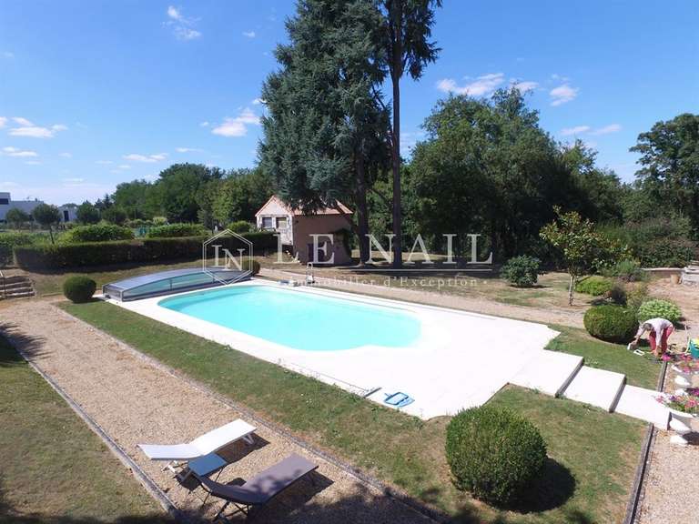 Château Poitiers - 6 chambres - 520m²