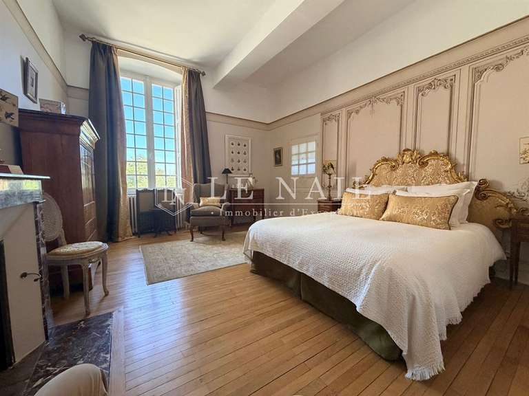 Hôtel particulier Poitiers - 7 chambres - 350m²