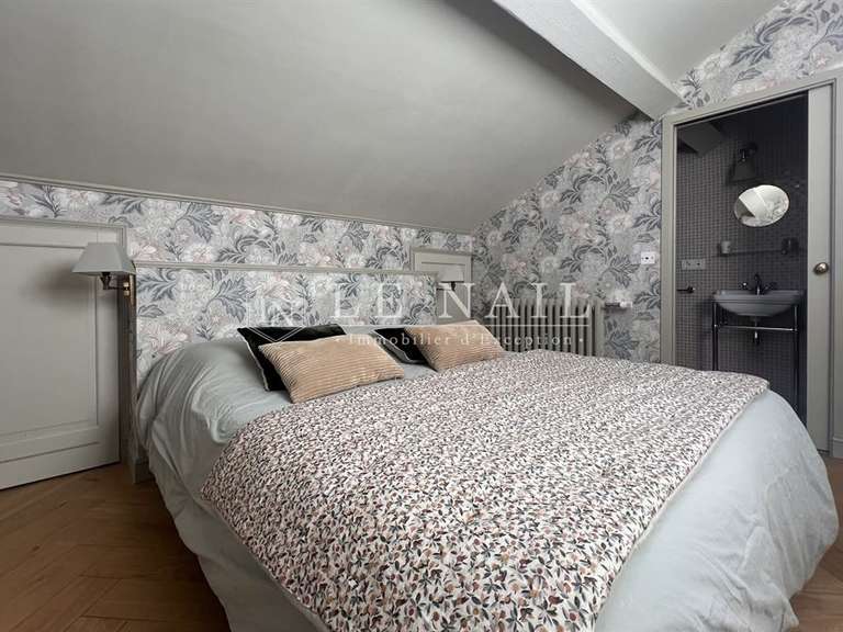 Hôtel particulier Poitiers - 5 chambres - 231m²
