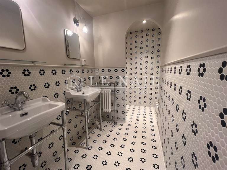 Hôtel particulier Poitiers - 5 chambres - 231m²
