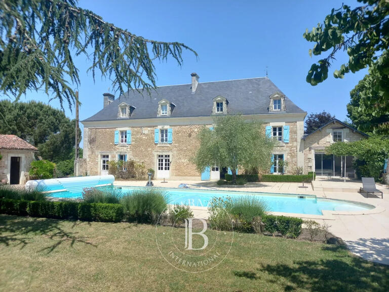 Sale Manor Poitiers - 8 bedrooms