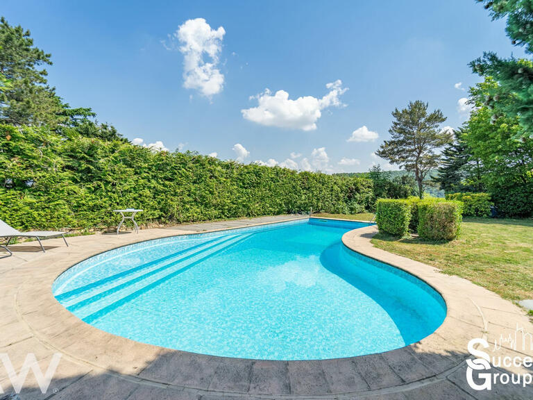 Villa Poleymieux-au-Mont-d'Or - 4 chambres - 147m²
