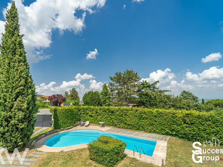 Villa Poleymieux-au-Mont-d'Or - 4 chambres - 147m²