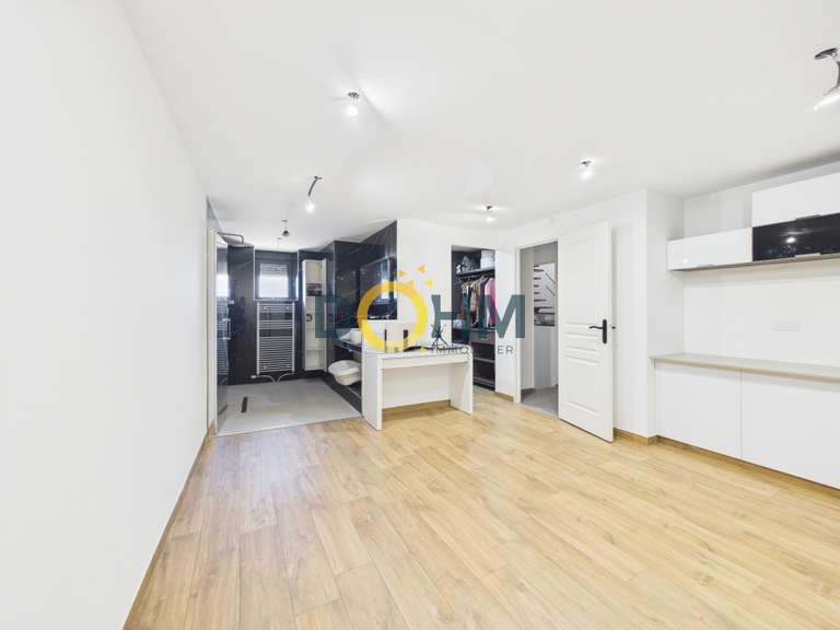 House Polignac - 5 bedrooms - 227m²