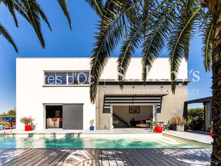 Maison Pollestres - 5 chambres - 202m²